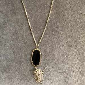 Kendra Scott necklace
